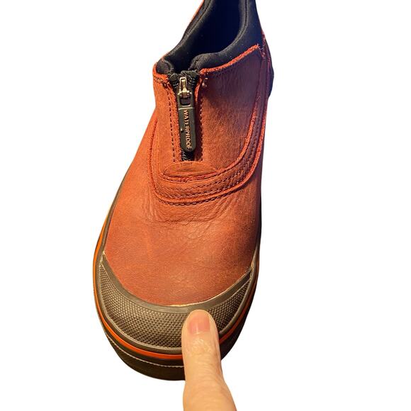 Clarks "Muckers" Women Shoe, Waterproof, Thinsulate, 8M, Red/Black, Rubber Sole - Picture 12 of 12